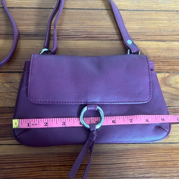 Adorable Small Purple/Plum Leather Crossbody Bag - Picture 5 of 13